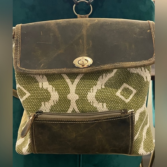 Myra Bag - Picture 14 of 16